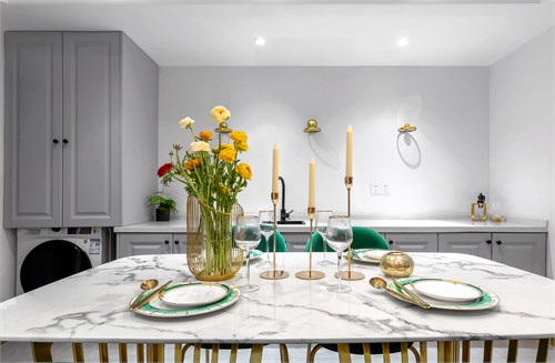 浴室木地板上墙效果图 感受幽兰芬芳_9