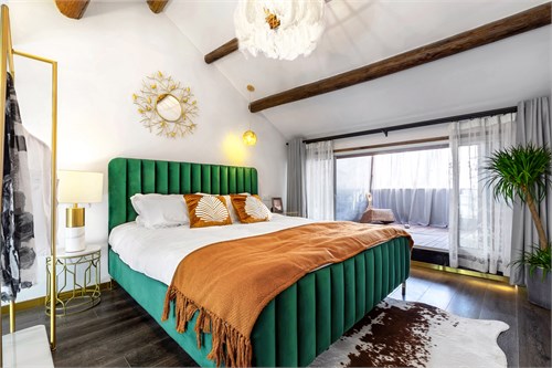 浴室木地板上墙效果图 感受幽兰芬芳_13